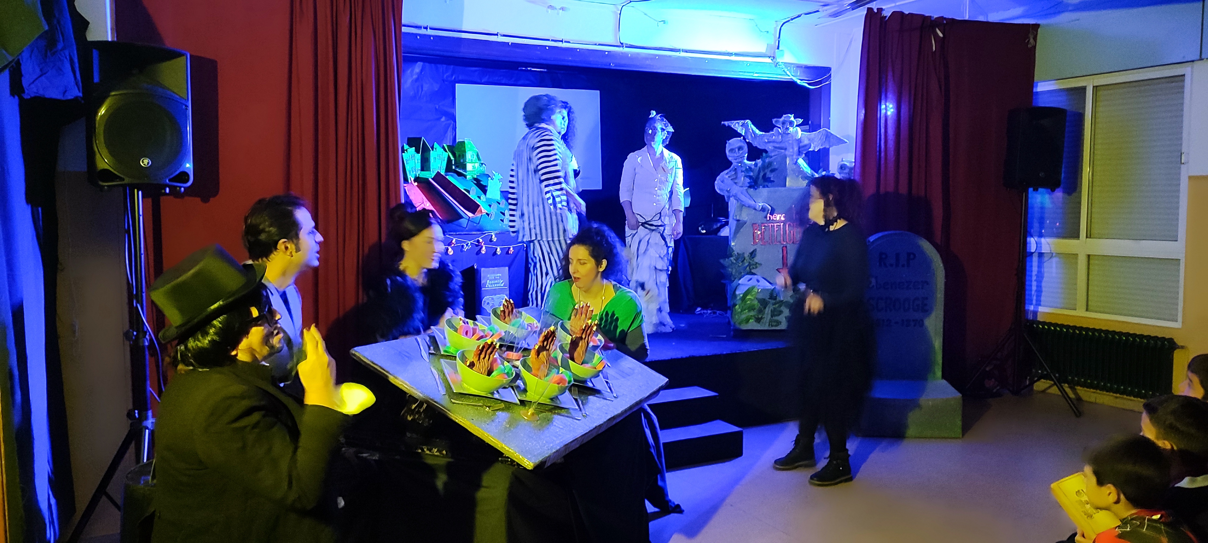 Obra de teatro representada por el alumnado